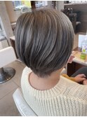グレイカラーシルバーカラー白髪隠しくびれショートボブ