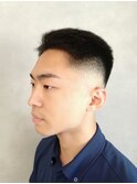 サイド刈り上げスキンフェードカットメンズスタイル【新大阪】