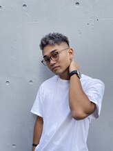 モノリス(monolith)