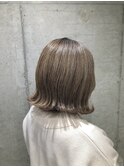 【白髪ぼかし】外ハネボブ×明るめグレージュカラー