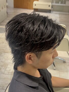 アウル 心斎橋(owl) フェザーパーマ/センターパート/ウルフ/カルマパーマ/men's