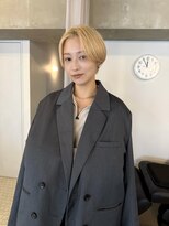 シセイ 青山(SHISEI)&nbsp;金髪ショート/ケアブリーチ/ショートヘア/マッシュショート