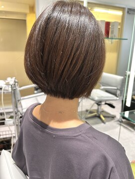 アヴァンス プロデュース バイ エガオ 大阪梅田店(AVANCE. PRODUCED by EGAO) 丸みショートボブ＋大人のショート【髪質改善カラー】AVANCE