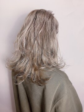 フィゼル あべのルシアス店(Aujua fizelle) ロングウルフ