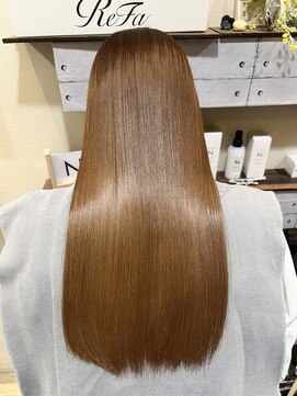 メルバイグラフ 梅田(mel by GRAFF) 縮毛矯正で叶えるロングヘアの魅力と美しさ