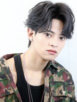 アーリー(Ali'i)&nbsp;センターパートフェザーショートマッシュウルフ