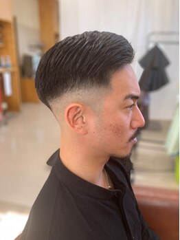 シダ(SHIDA)の写真/親子2代で42年続く老舗サロン◆技術力の高さが自慢◎再現性が高くスタイリングが楽になるスタイルをご提供
