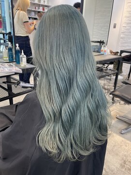 デート 原宿(DATE) ダブルカラーグレージュカラーケアブリーチハイトーンカラー韓国