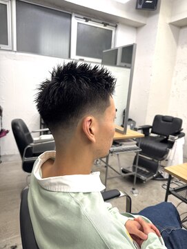 ヘアサロン エフ 渋谷(F) #テーパーフェード#スパイキーショート#ベリーショート