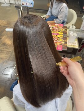 アヴァンス 北花田店(AVANCE) 髪質改善ストレート／北花田／ロング