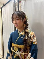 エッジ(EDGE)&nbsp;振袖×サイド編み下ろしアレンジ