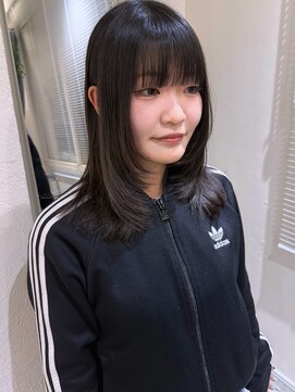 プフ 伏見(puf) [puf 伏見/丸の内/栄/名古屋]ミディアムレイヤーカット★浅田