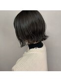 プツッと外はねボブスタイル