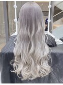 ホワイトアッシュグレージュグラデーションカラー　原宿　澁谷