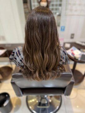 スティラ スムース 高田馬場(Stilla smooth) 美髪イルミナカラー