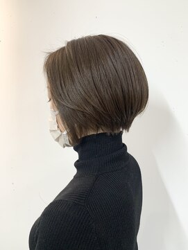 ムニ(MUNI) *前下がりショート×ベージュブラウン*