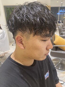 リンダバイネオリーブ 白楽店(Linda by neolive) 今流行りのメンズパーマはこれ！波巻きパーマ×ツイスパ・束感