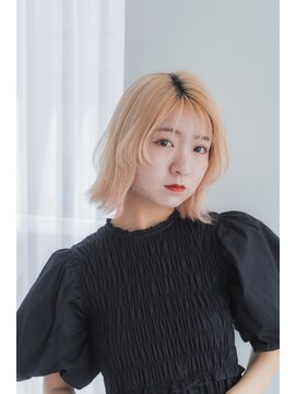 ラエティティア ロコ 刈谷店(Laetitia loco) ハイトーン　ブロンドカラー