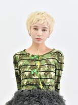 ロアー ヘアー マックイーン 流山おおたかの森店(RAWR hair McQueen) 【RAWR】ホワイトブロンド_ショートボブ　ブリーチ　イメチェン