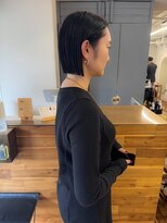 シロ(siro)&nbsp;切りっぱなしボブ