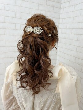 ベルデイズ 関内店(BELDAYS) ハーフポニーテール