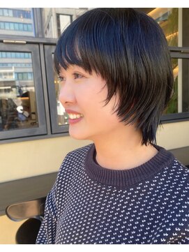 シェル(SHEL) 顔周りが可愛い♪ショートウルフ