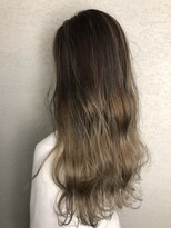 ヘアサロン アティリー(Hair Salon Attirer)&nbsp;西梅田/ボブ/グレーベージュ/白髪ぼかし/ハイライト/ベージュ