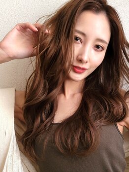 表参道★あなたの髪質を見極め、自宅でも再現しやすいスタイルをご提案。あなたのなりたいを叶えてくれる。