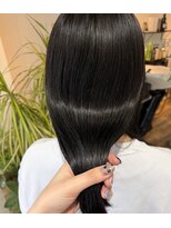 キニ(KINI)&nbsp;艶カラー/髪質改善/RIN