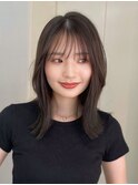 レイヤー 顔周りカット くびれヘア 透明感カラー オリーブグレー
