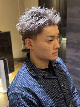エクファフォーメン(EX-FA FOR MEN) 波巻きツイストスパイラル/リバースセンターパート/瀬田