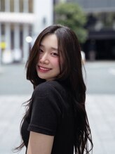 ジーニーホリエ(Geniee horie) manaka