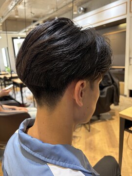 リゴ ヘアー(RIGO hair) フェザーパーマ/ツーブロック/センター分け/センターパート