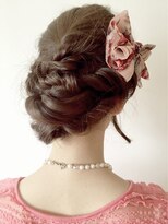 アイルビーヘア(I'll b hair) 【下北沢*I'll b hair*】ツイスト編み込みアレンジ