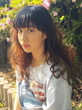 デュエル(Duel) 外国人風ガーリーロング