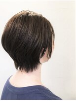 ヴァパウス ヘアーデザイン(Vapaus hair design) 【THROW】アッシュ