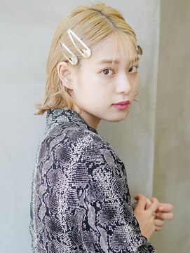 アカ(ACA) ボブ　ブリーチ　ハイトーン［札幌/大通/すすきの/韓国］