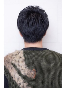 グレイスフル バーバープラチナム 六本木店(Graceful Barber platinum) ビジネスマッシュアップバングでもＯＫ！束感ショート＜理容室