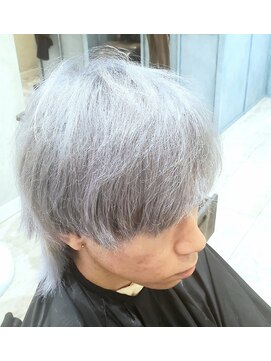 ミューズ 新瑞橋店(MUSE) ホワイトシルバー