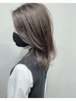 カモン(CAMON)&nbsp;[CAMON. ]#脱白髪染め#細かめハイライト#くびれミディ