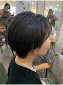 ショートボブ