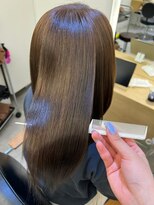 ジーナ 本八幡(Zina)&nbsp;大人かわいい20代30代40代小顔ショコラベージュ　Zina本八幡