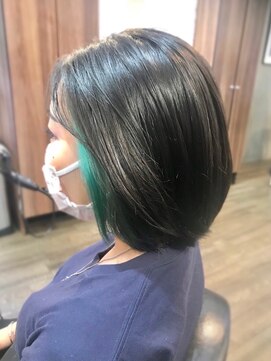 レプリカ 上大岡(Replica) イヤリングカラー×グリーンボブ