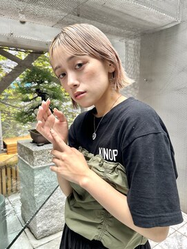 ムード タテマチ(mood tatemachi) 結べる耳掛けボブ☆外ハネハイトーン