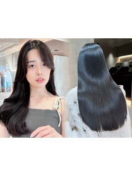 毛先1ミリまで潤うキレイなロングヘアはトリートメントは勿論、艶を見せる高いカット技術[髪質改善/銀座]