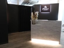 セットサロン フルール(Fleur)の雰囲気（西梅田に移転！着付け室、個室完備♪ラグジュアリーな空間☆）