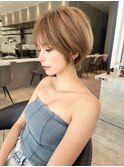 面長でも似合う20代30代ひし形クビレ束感襟足ショートボブ