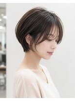 ネオリーブウリ 二子玉川店(Neolive uri)&nbsp;イメチェンホワイトブロンド外ハネボブ美髪ワイドバング