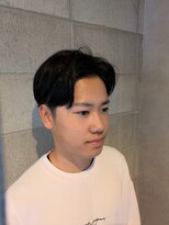 ワンワンオー バーバーショップ コンチネンタル(@110 BARBER SHOP continental)&nbsp;韓国風センターパート