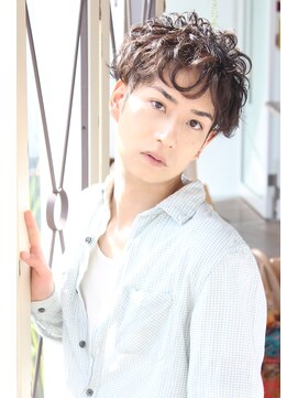 ワースホワイル(WORTH WHILE) くせ毛を活かすメンズショート！